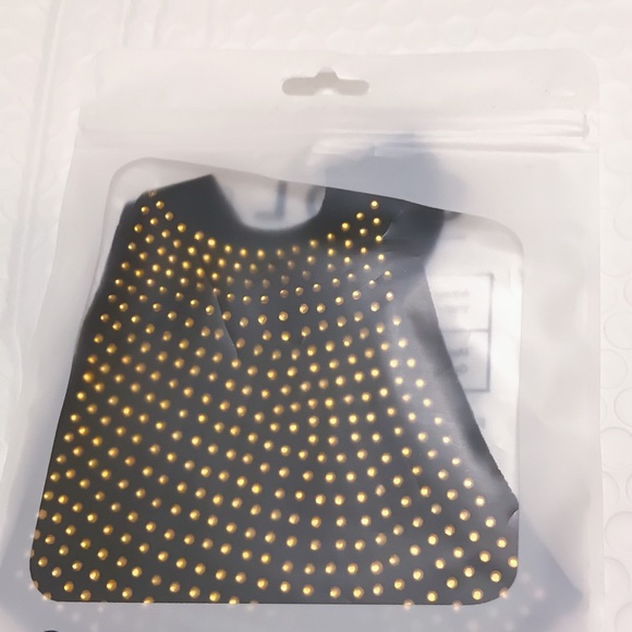 SOLD OUT🆕🔥 RHINESTONE FACE MASK - Picture 10 of 11